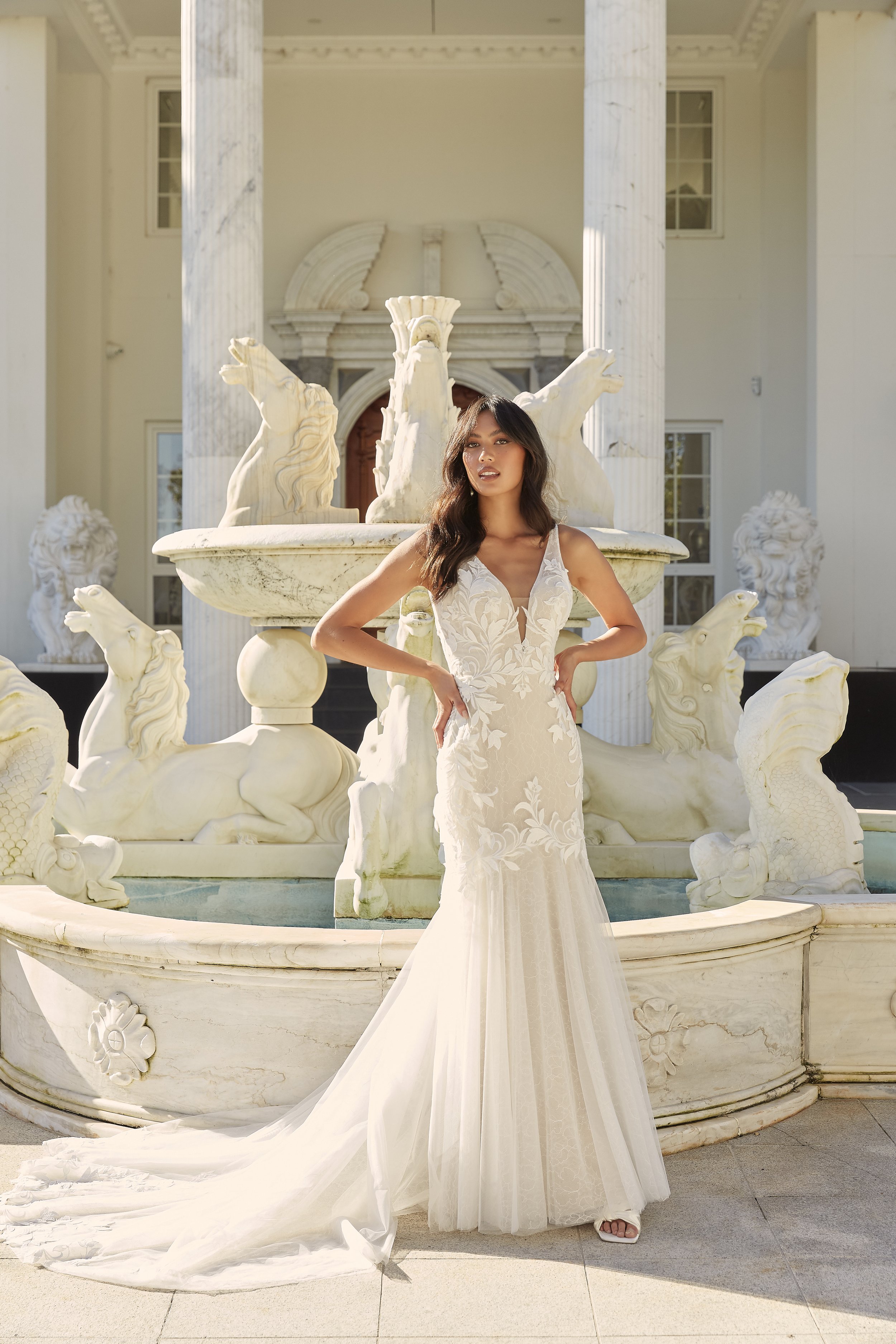 A Step By Step Guide To Choosing Your Dream Wedding Dress