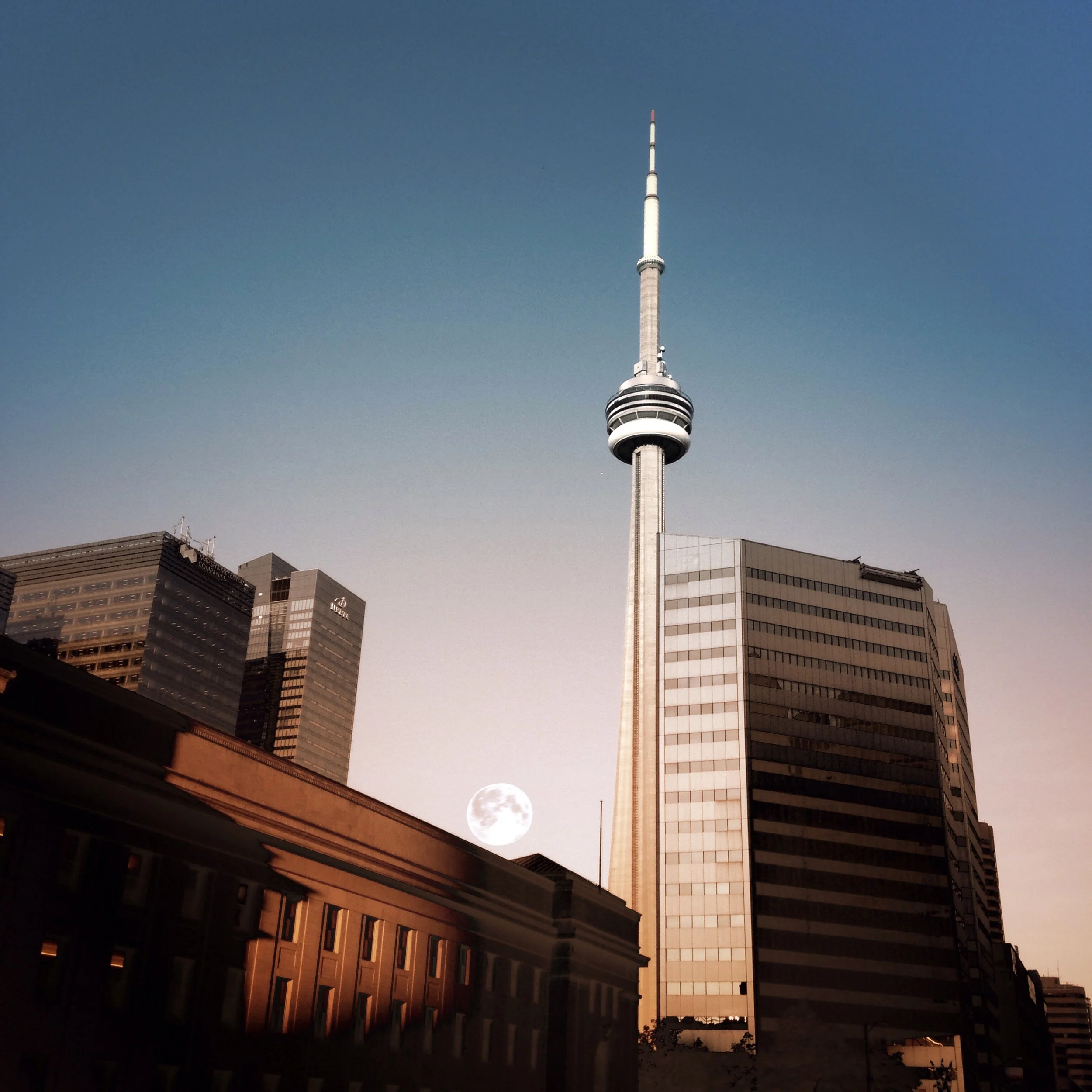 toronto cn tower.jpe