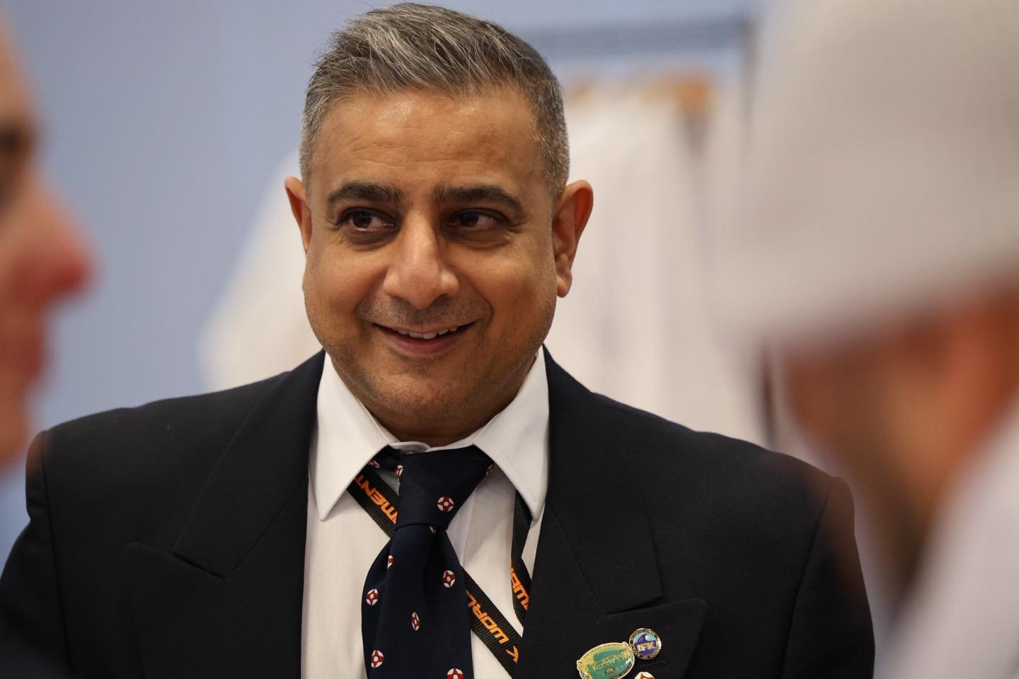 Shihan Sunil Tailor, Chief Clicker Referee, at the BKK National Clicker Championships 2025. 

#kyokushin #bkkkyokushinkai #BKK #ifkkyokushin #strengthinunity #karate