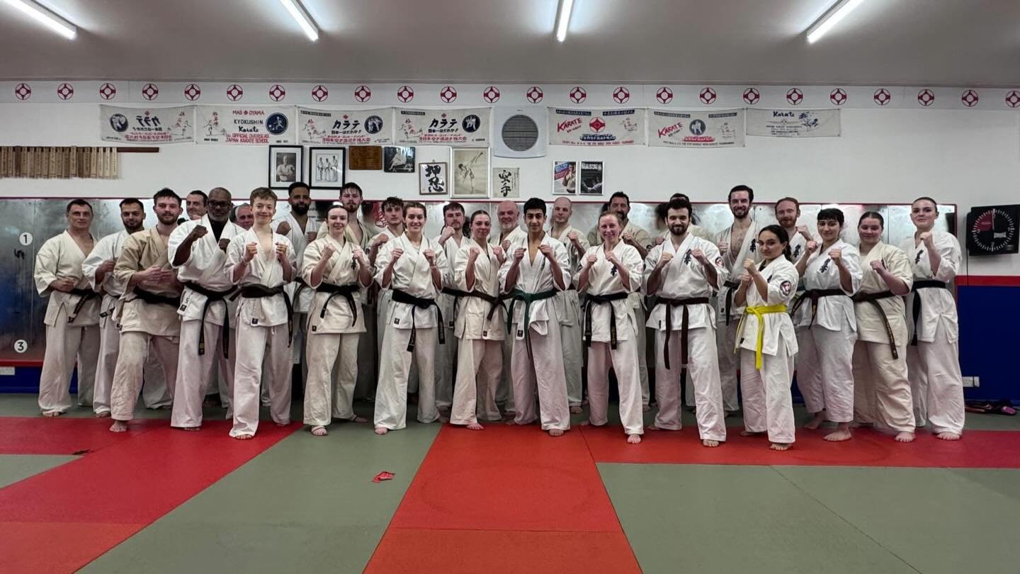 GB Knockdown Squad with Sensei Kenny Jarvis, Sensei Mike Charsley and Sensei Alan Shnawa

@dansho1997prof @alan13_shnawa @mickarty
