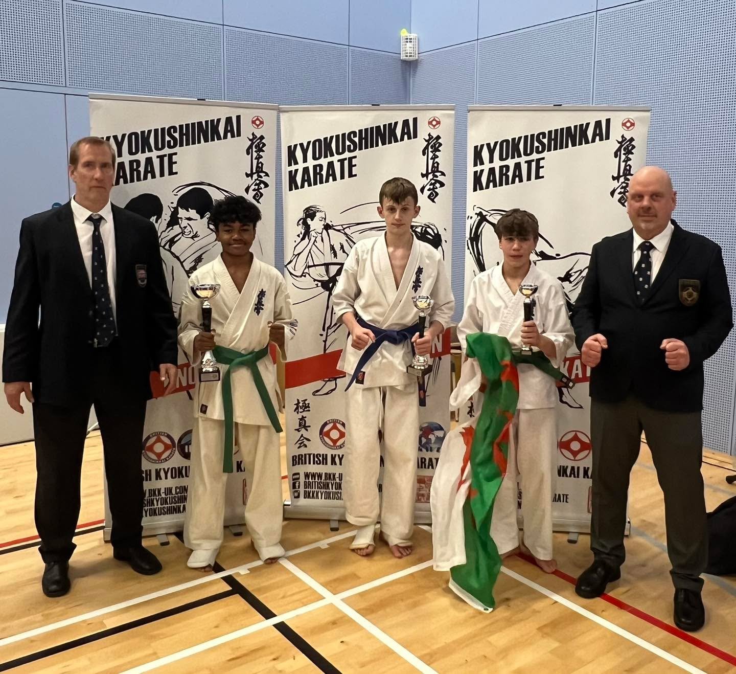 Your English Open 2026 U14 finalists! 🏆

#BKK #bkkkyokushinkai #kyokushin #ifkkyokushin #strengthinunity #karate