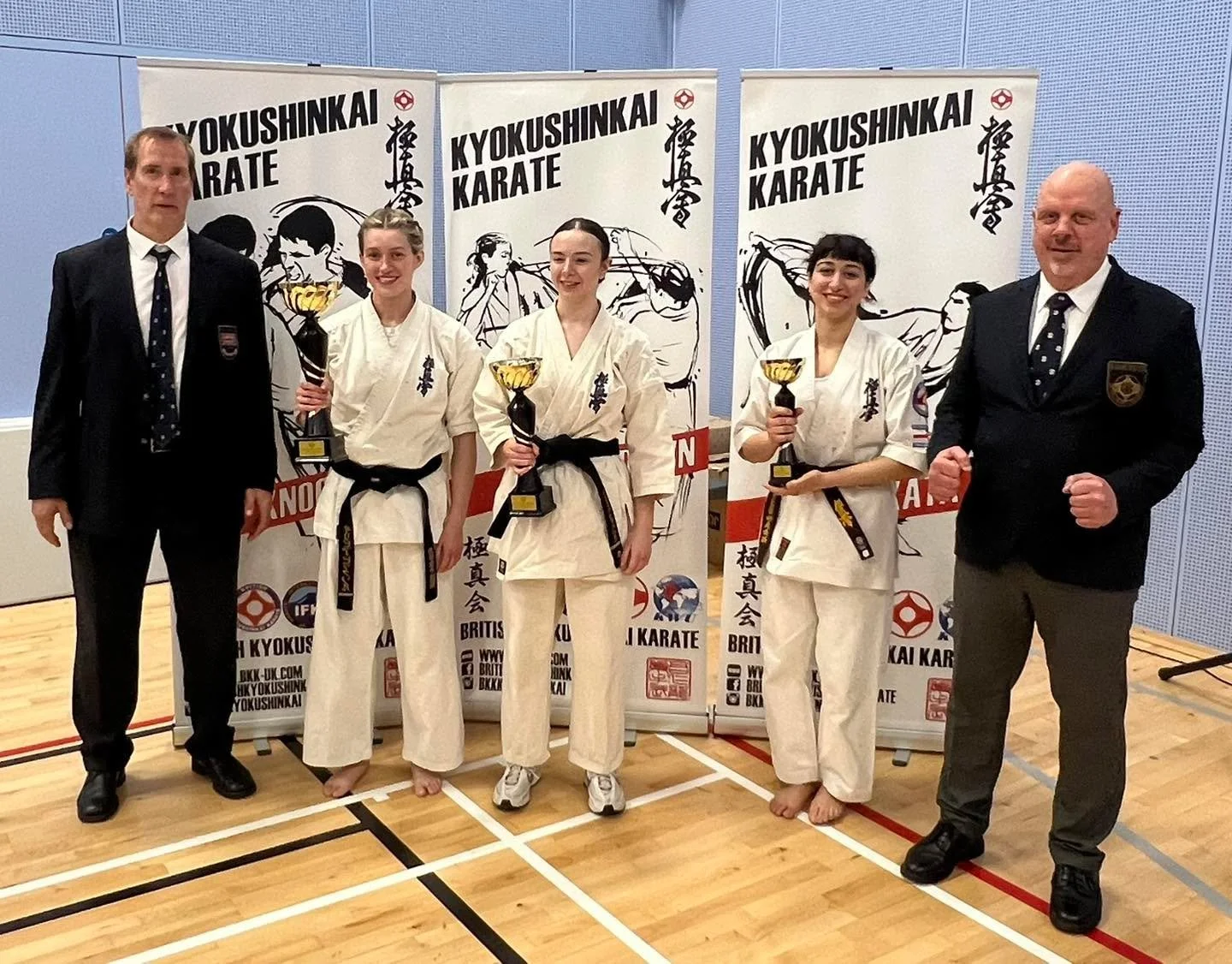 Your English Open 2026 Open Women finalists! 🏆

#BKK #bkkkyokushinkai #kyokushin #ifkkyokushin #strengthinunity #karate