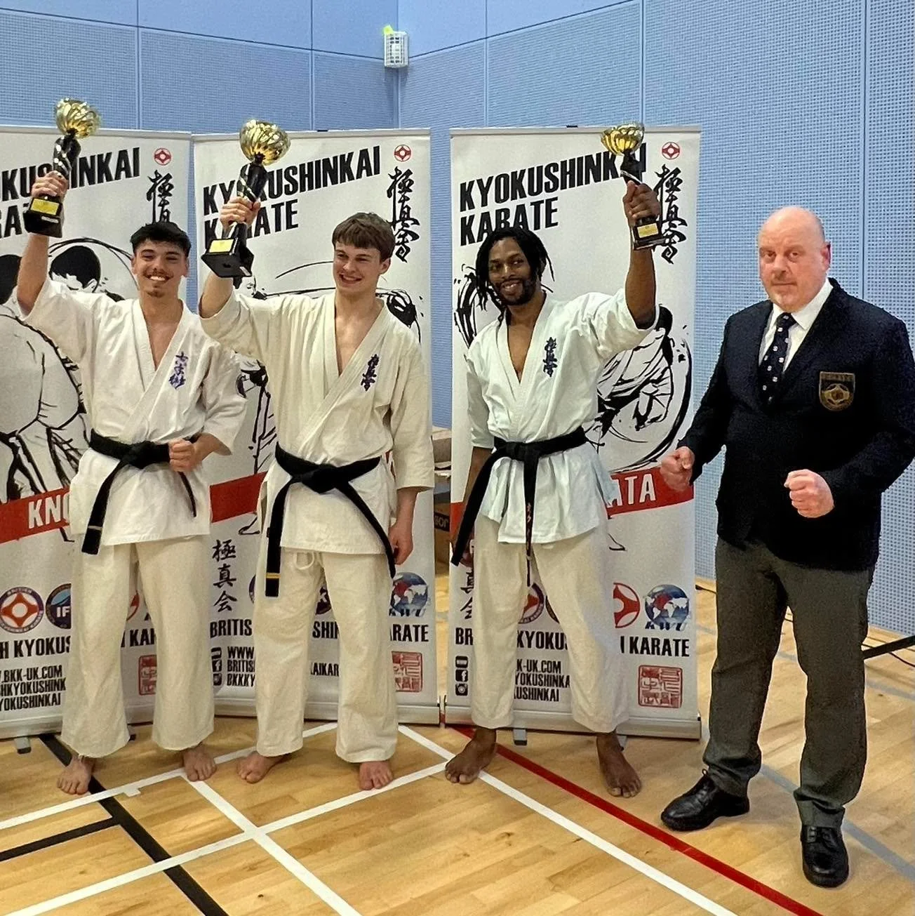 Your English Open 2026 Open Men finalists! 🏆

#BKK #bkkkyokushinkai #kyokushin #ifkkyokushin #strengthinunity #karate