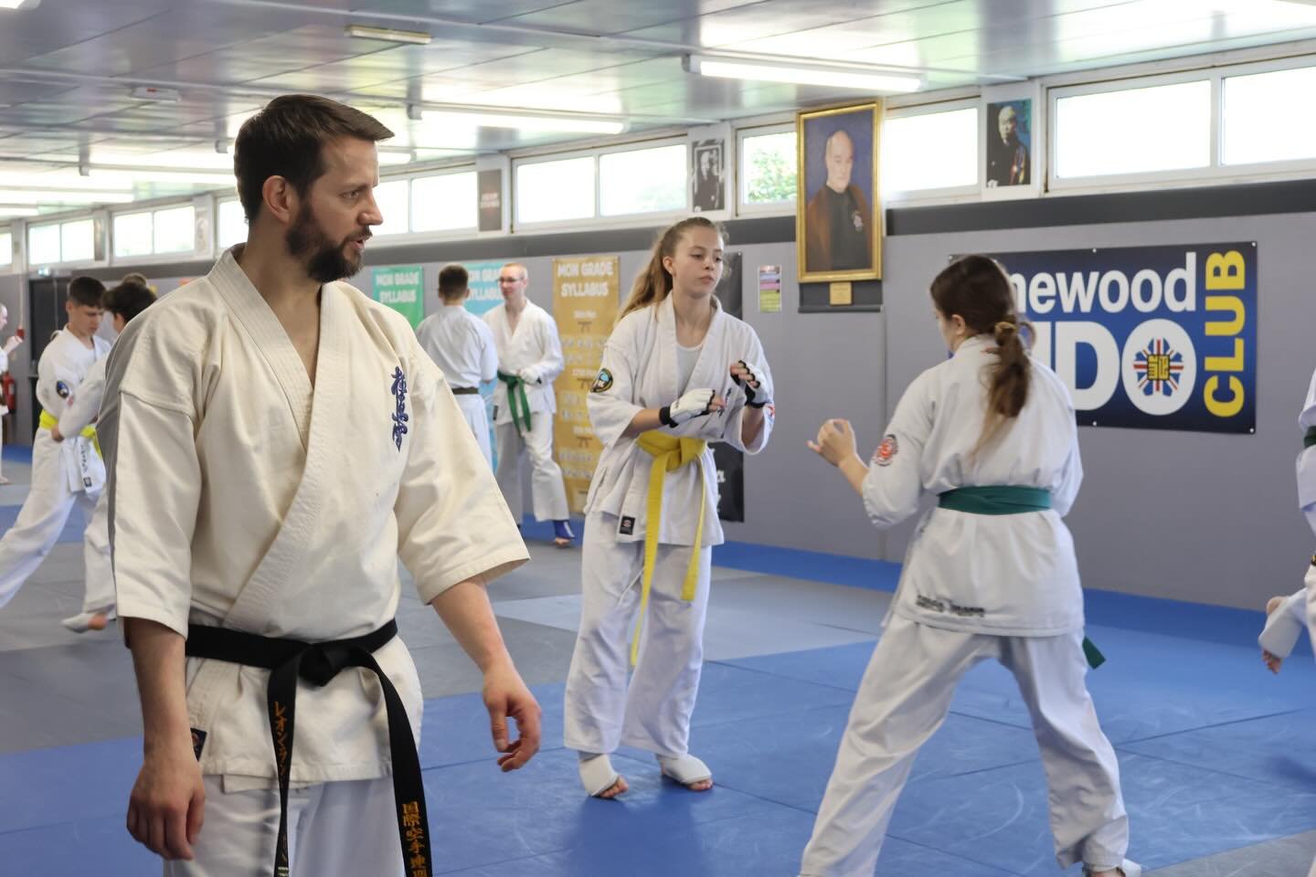 A great turnout at GB Knockdown Training yesterday. Thank you to our incredible coaches. 💪 Huge thanks and all credit to Sam and Ricky Stanton for the photographs.
#kyokushin #kyokushinkai #BKK #IFK