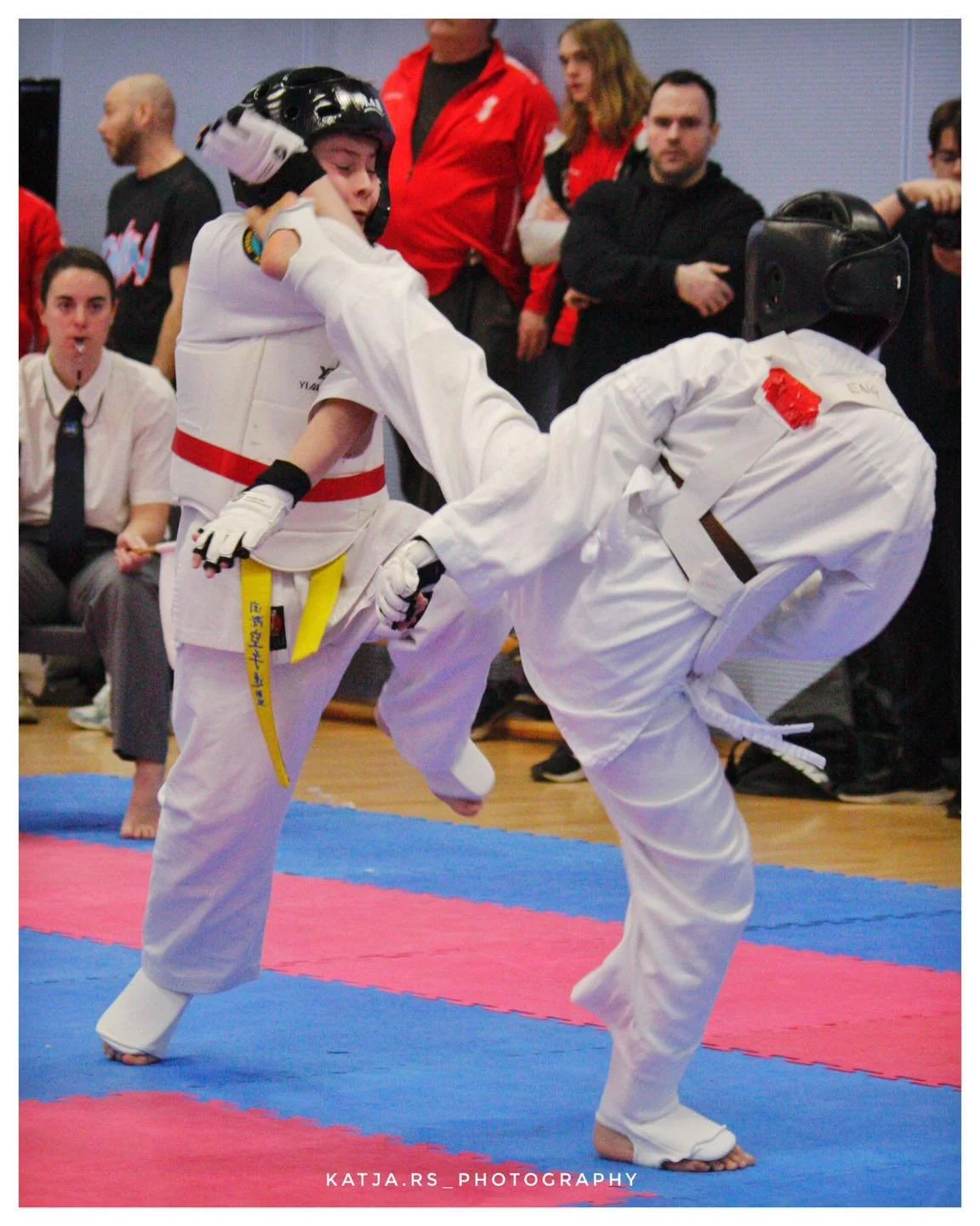 Some photographs of the juniors in action at the BKK&rsquo;s English Open 2026. 

Huge thanks and all credit to Katja RS Photography.

#BKK #bkkkyokushinkai #kyokushin #ifkkyokushin #strengthinunity #karate #fullcontact