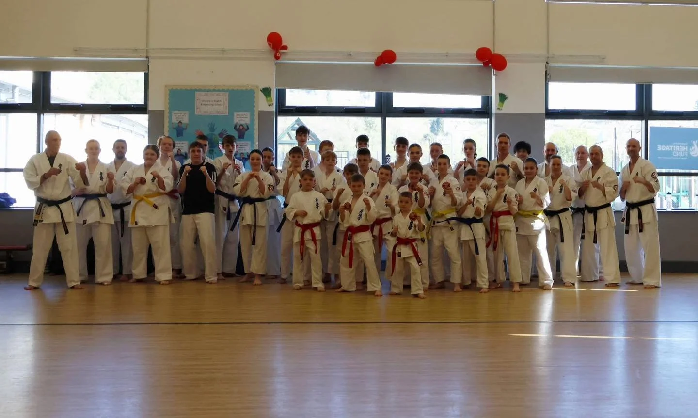 An excellent turnout at the Welsh squad training session today. Well done to all those who were selected to represent Wales at the Wales v England tournament! 🏴󠁧󠁢󠁷󠁬󠁳󠁿🏆

Huge thanks and all credit to Sam and Ricky Stanton for the photographs.
