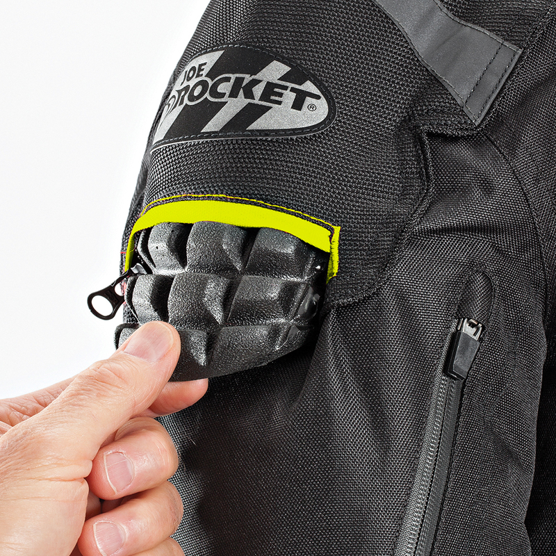 2. External armor access for easy removal in shoulders and elbows
