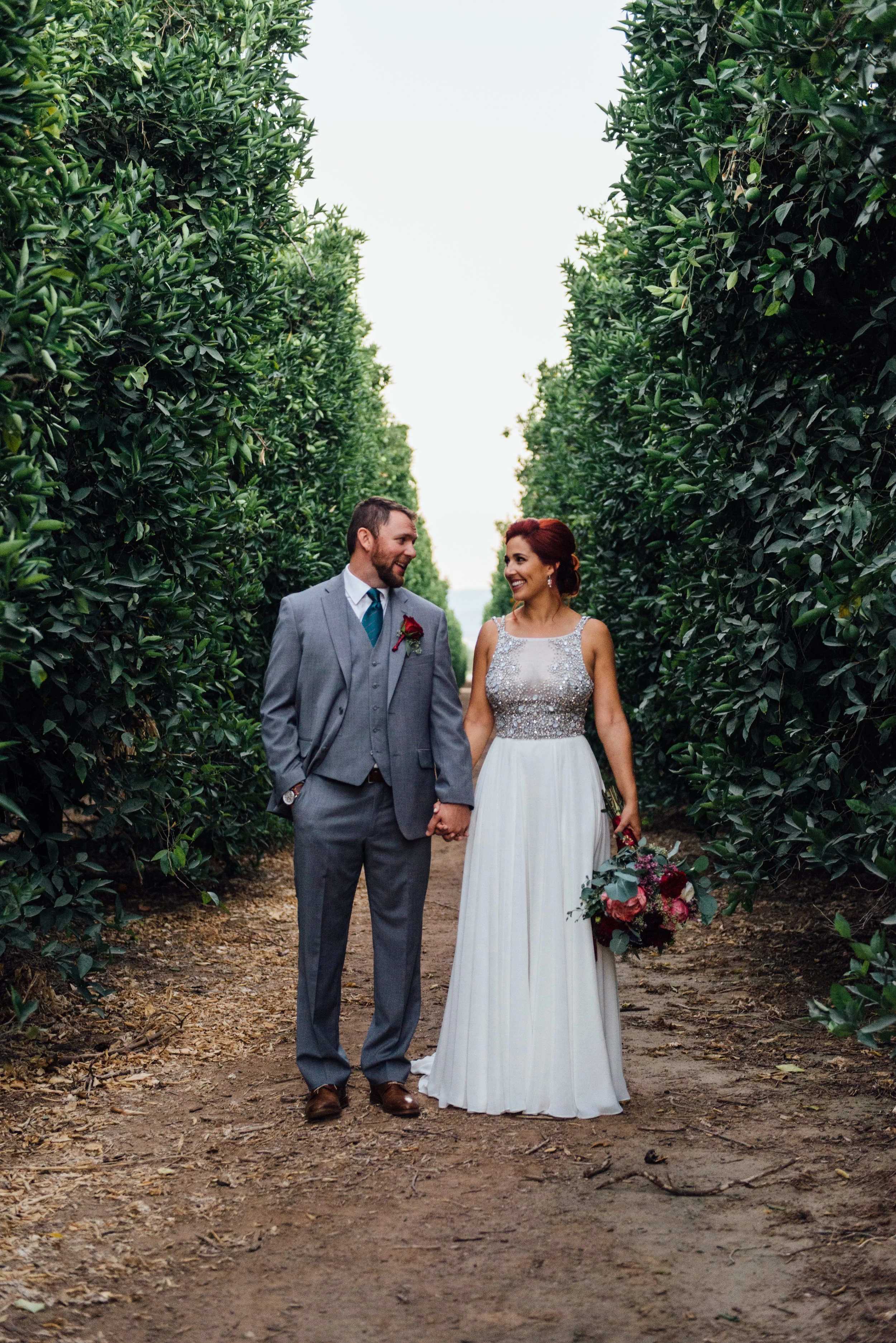 Lindsey&Peter_SneakPeek-056.jpg