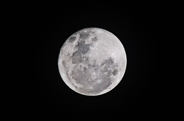 The moon.jpg
