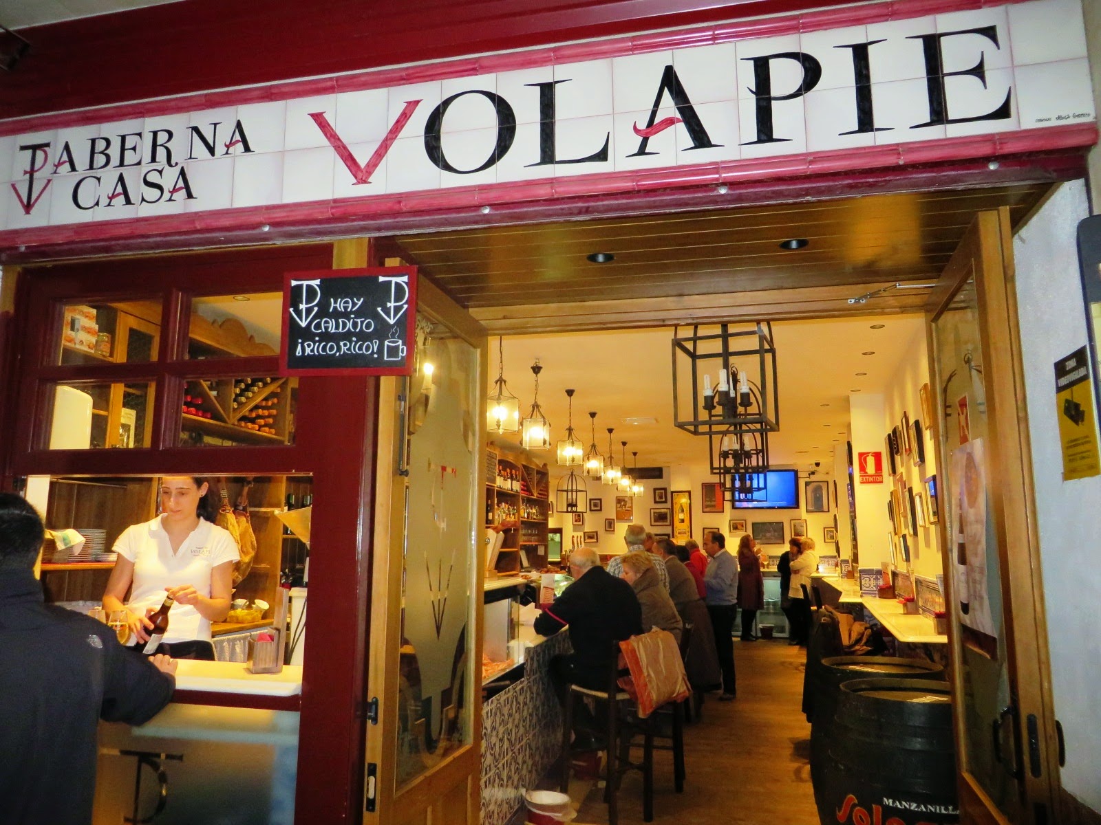 Taberna Volapié Calle Laurel Logroño.JPG