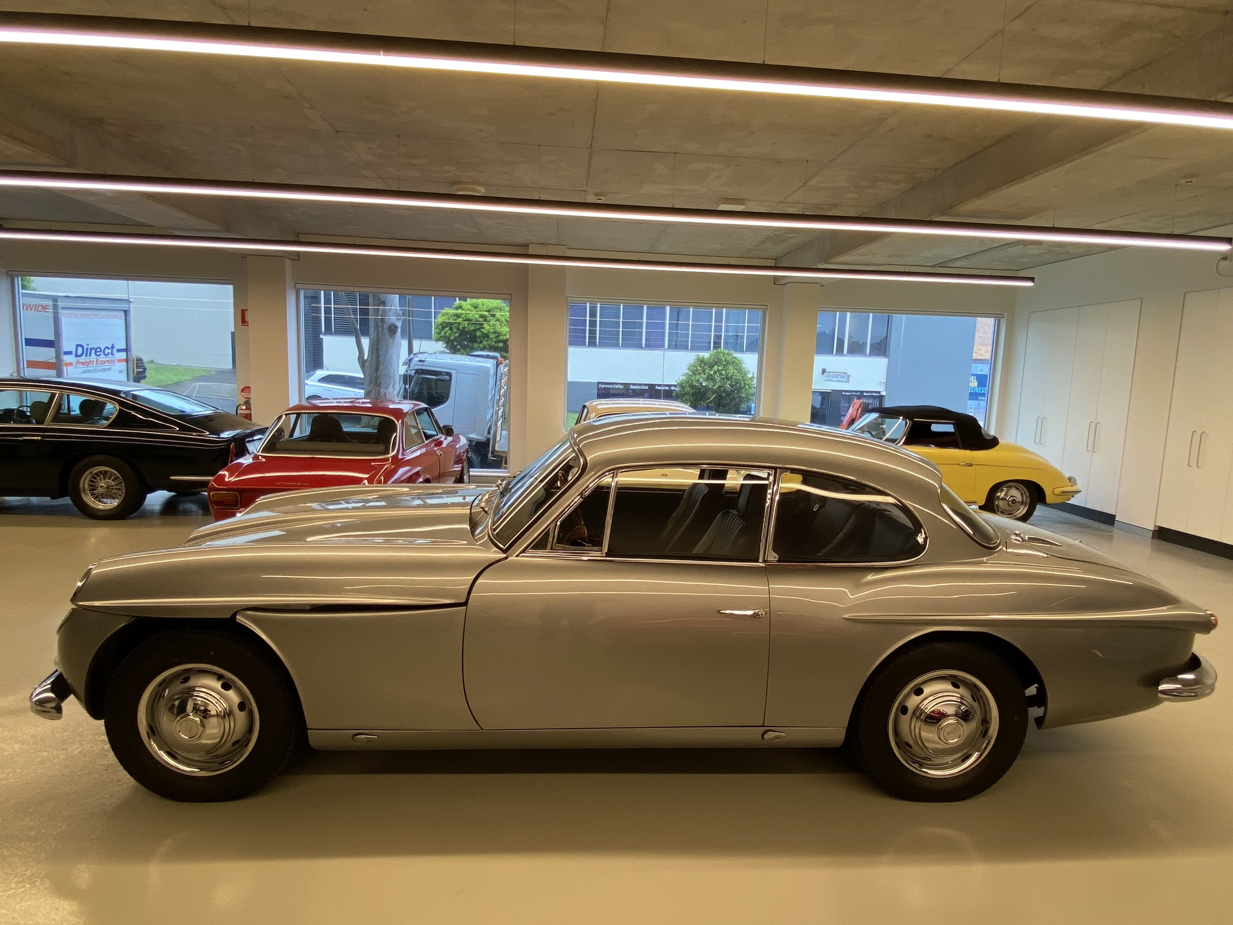 Jensen CV8 Silver showroom pictures.jpg