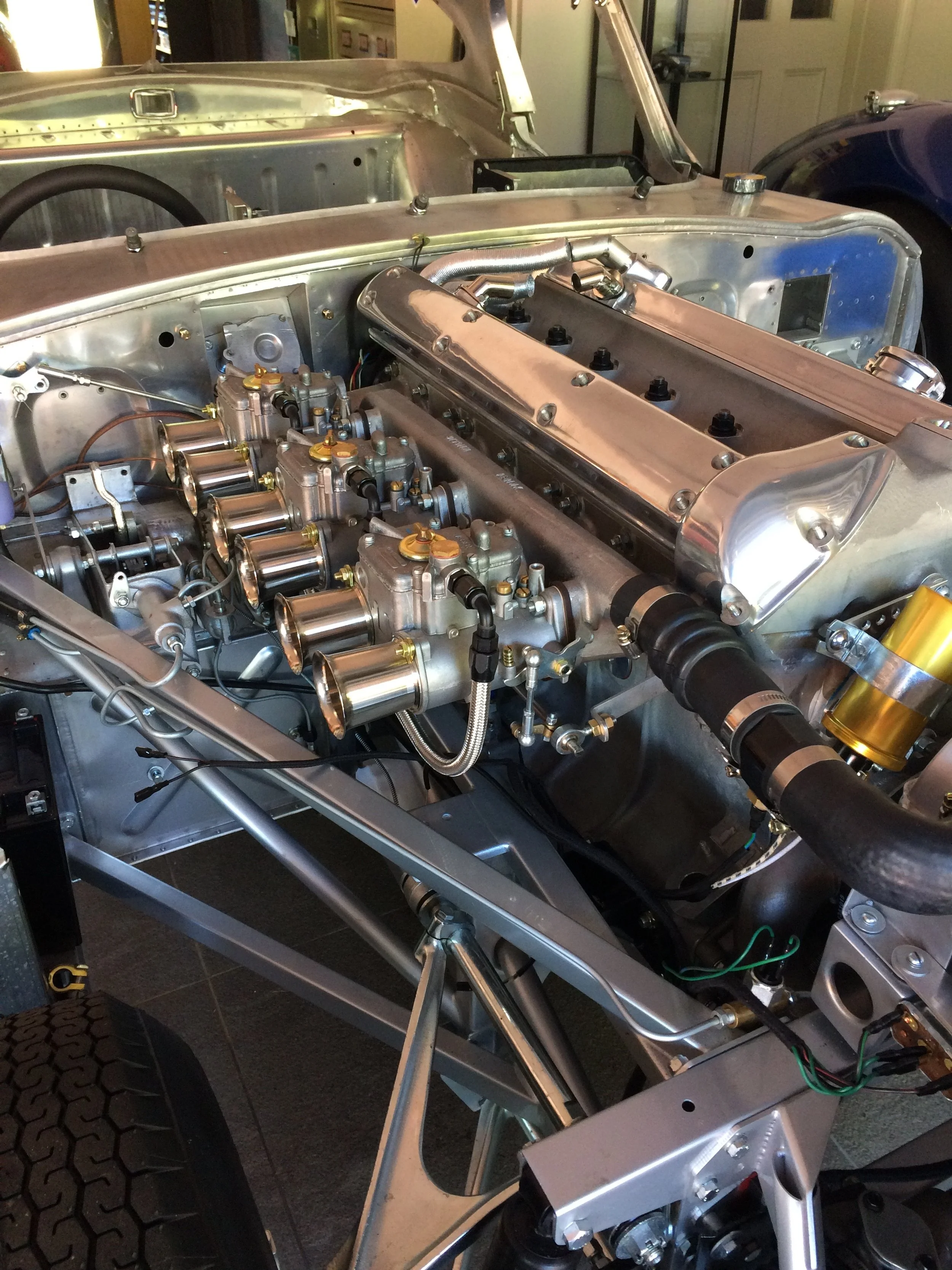 Jaguar E Type lightweight build (4).JPG