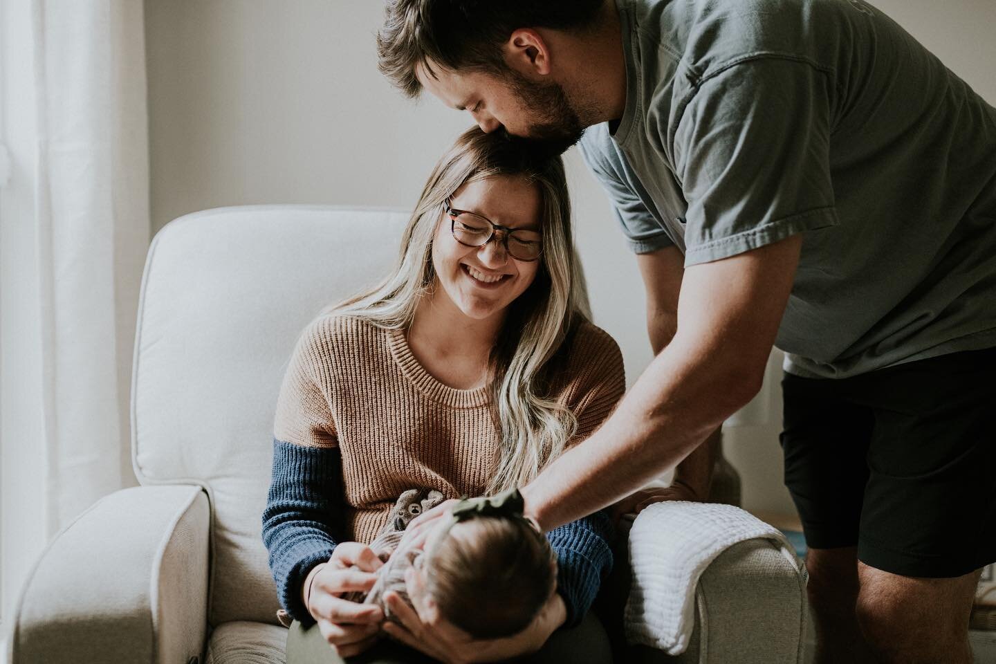 Don&rsquo;t mind me, just trying to share more work and melting looking at past newborn sessions! If you&rsquo;re pregnant and are looking for in home newborn photos, I&rsquo;d love to help you capture these moments!