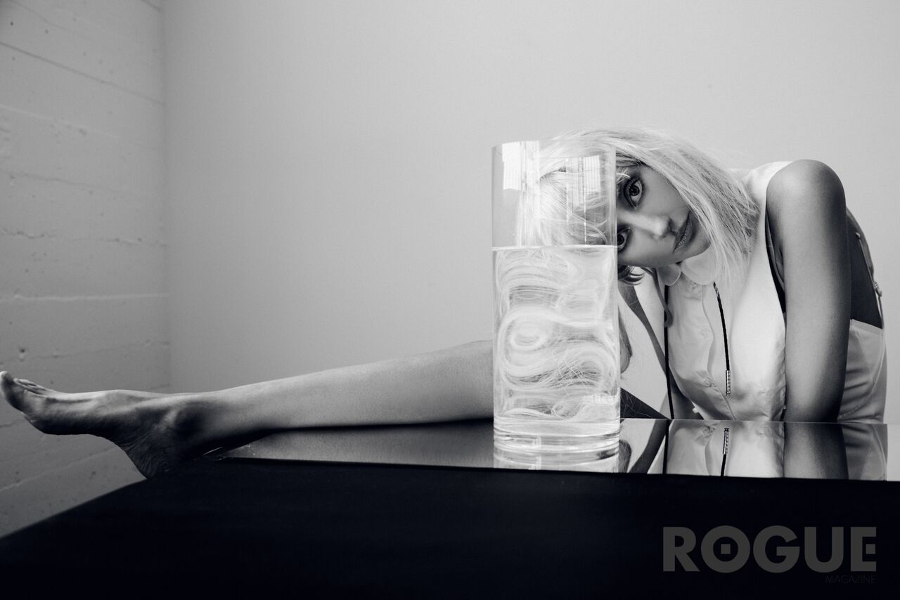 Actress Andrea Wiseborough Feature in Rogue Magazine Issue No.9 Photographer Ekaterina Belinskaya