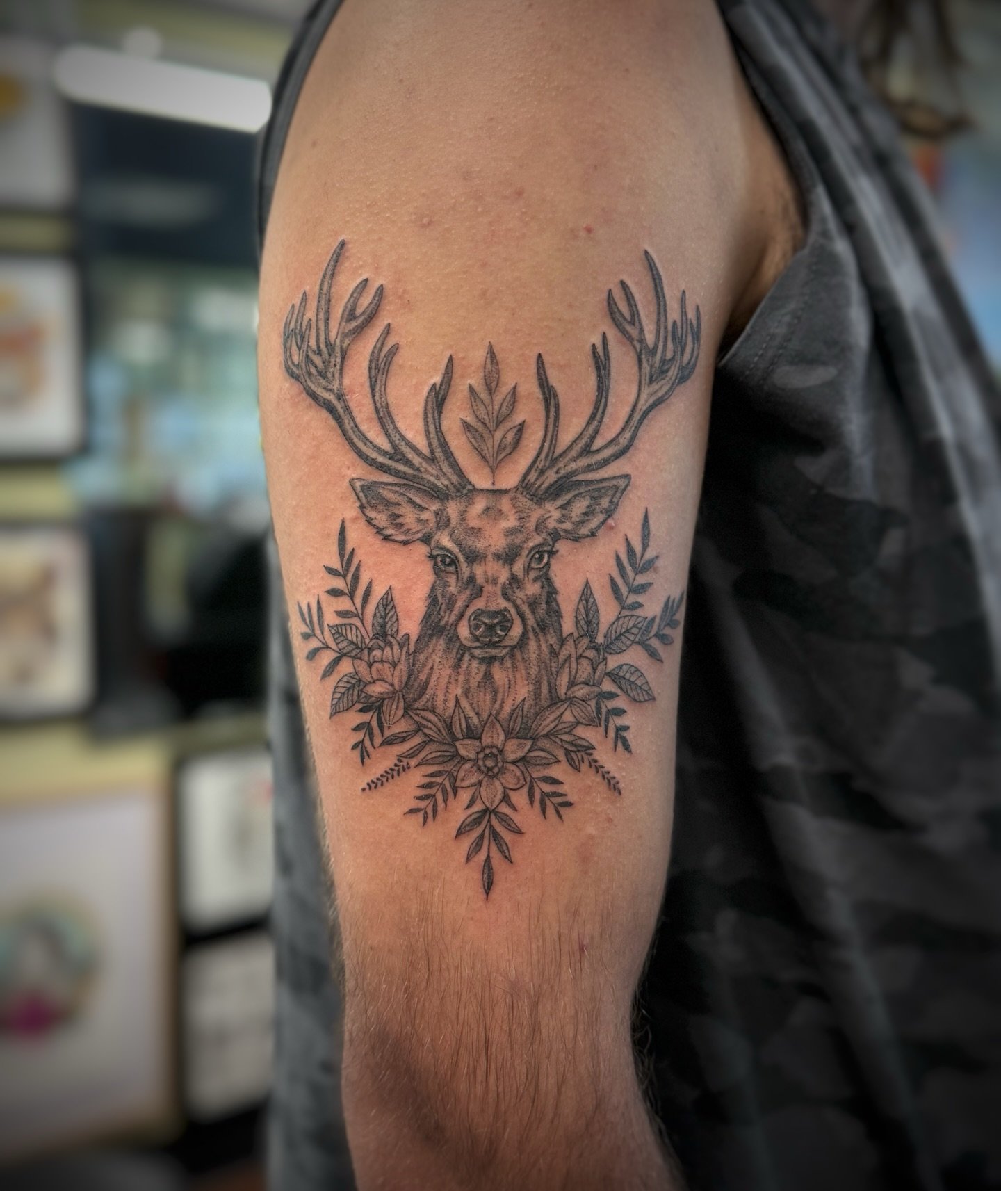 Super fun walk in done last week by @theheavygauge 🔥🔥

Contact the studio to book 🙌
📧 info@swtatttoostudio.com
📞 (08)9791 9066
📱 0461 554 950

#tat #tattoo #realism #realismtattoo #bng #blackandgrey #blackandgreytattoo #bunbury #local #localart