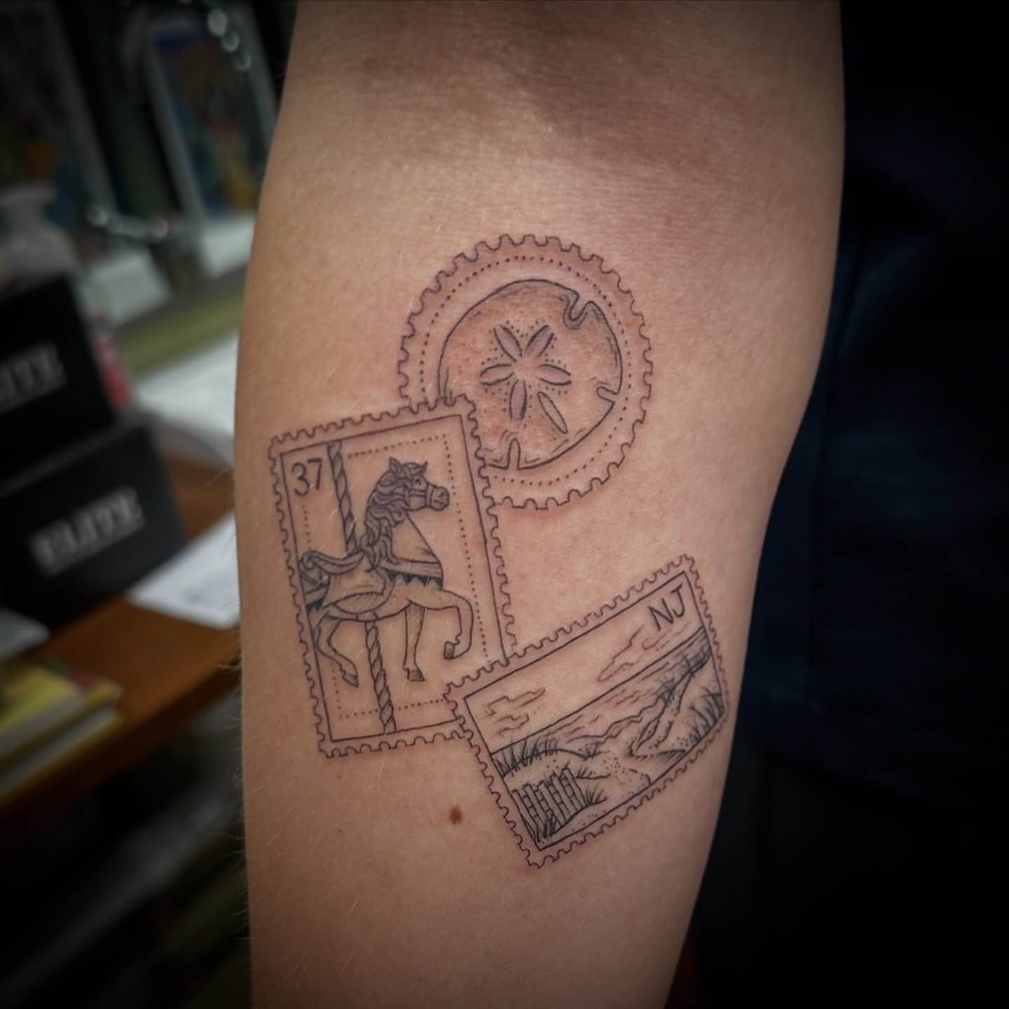 The finest, most delicate lines done by Jonika for the lovely Rachel 🥰 

Jonika has some up coming availability on Saturday 21st February at 10am. If you wish to make a booking , pop into the studio!
If you have an existing appointment you&rsquo;d l