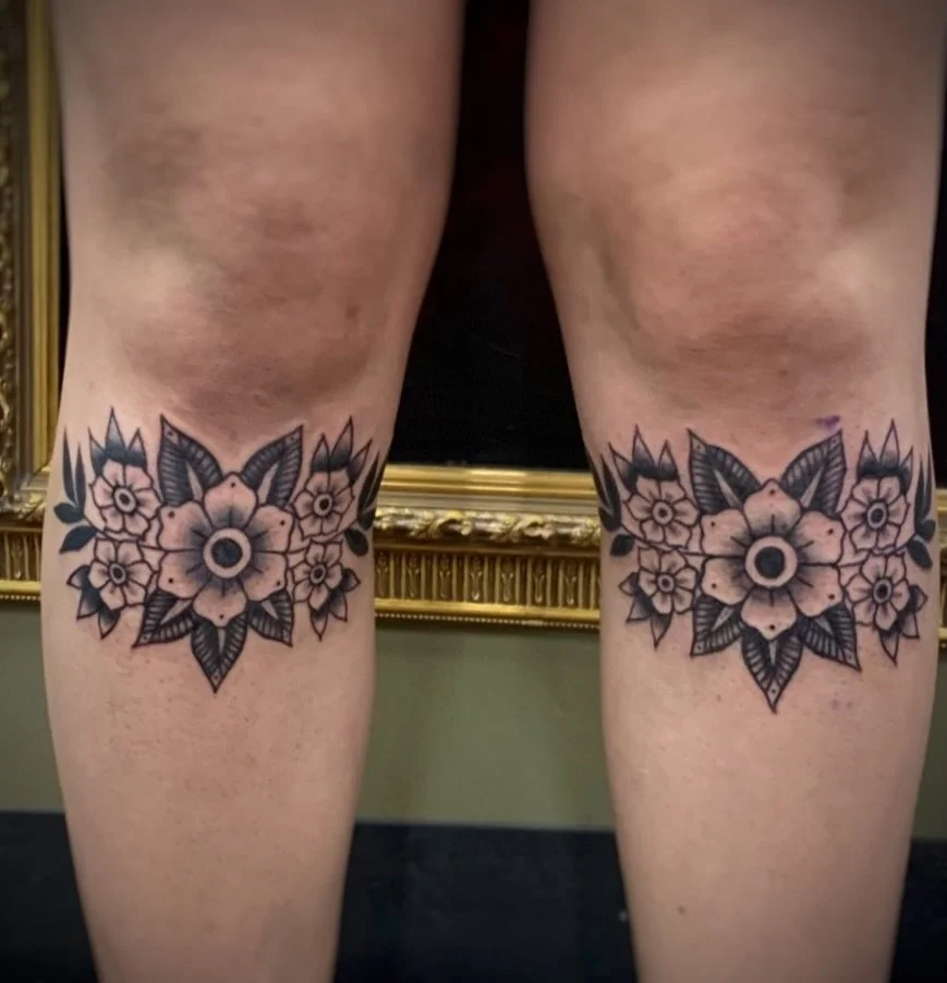 Done by @emmet_tattoos earlier this week 🤩

The perfect placement for some trad florals!! Contact the studio to get yours booked too 😉
📧 info@swtattoostudio.com
📱0461 554 950
📞 (08)9791 9066

#tat #tattoo #southwesttattooers #southwest #bunbury