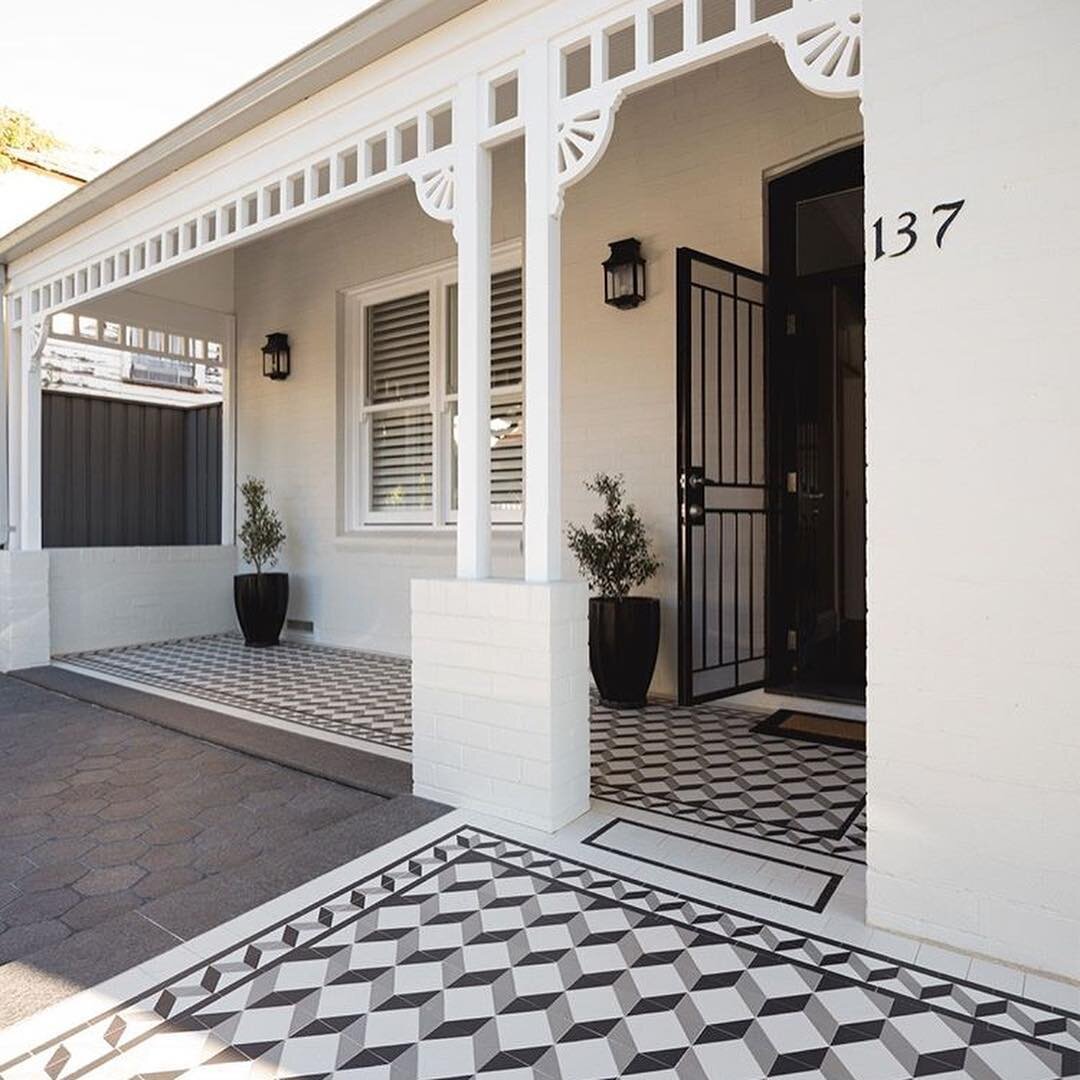 Another angle of our Drummoyne Residence, photos courtesy of @oldeenglishtiles We had great fun selecting the tessellated tiles, pavers, lighting and paint scheme to enhance this beautiful home.

#interiordesign #interior #design #styling #decor #ins