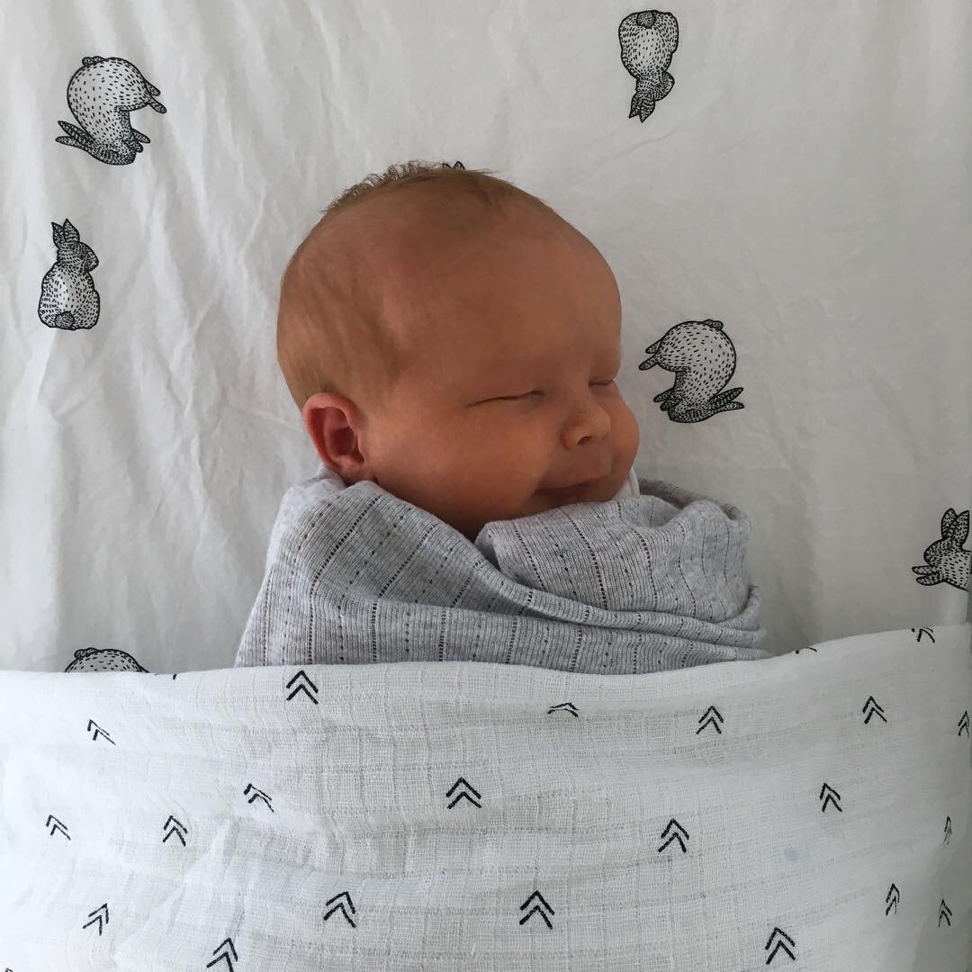 Introducing the newest member of the Studio Ombre team; Max Oskar Komsta. Born on 21/9/18, he and Ali are both happy and healthy and are looking forward to getting back into the studio soon.. #babyboy #newborn #familybusiness #interior #design #inter