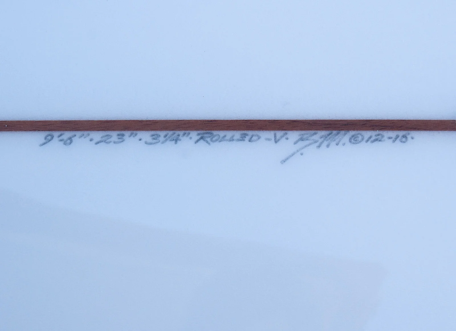 Brett-Munro-Handshaped-Surfboard-Byron-Bay-1-3.jpg
