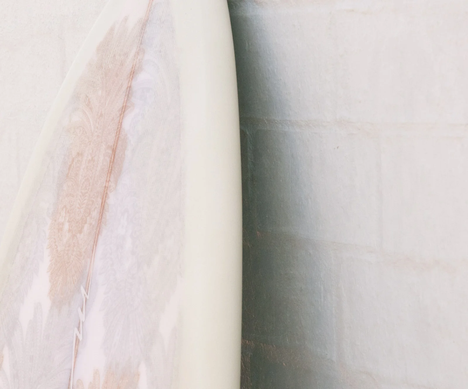 Brett-Munro-Handshaped-Surfboard-Byron-Bay-1-127.jpg