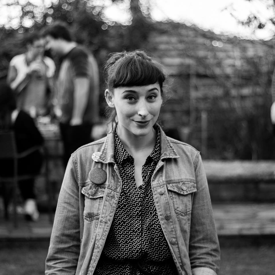 Zoë Jellicoe, Operational English Content Editor