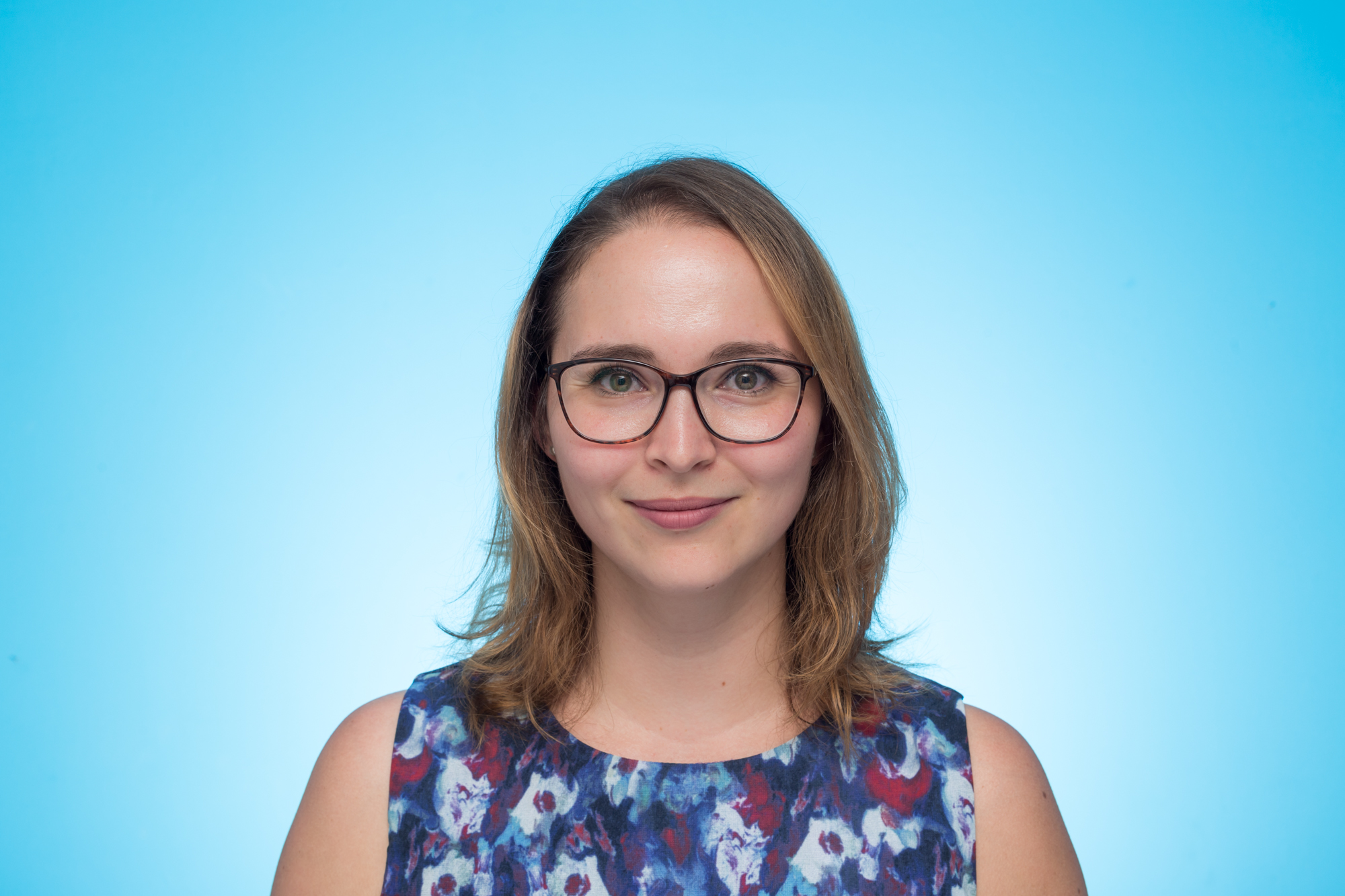 Business Recruiter, Marcela.
