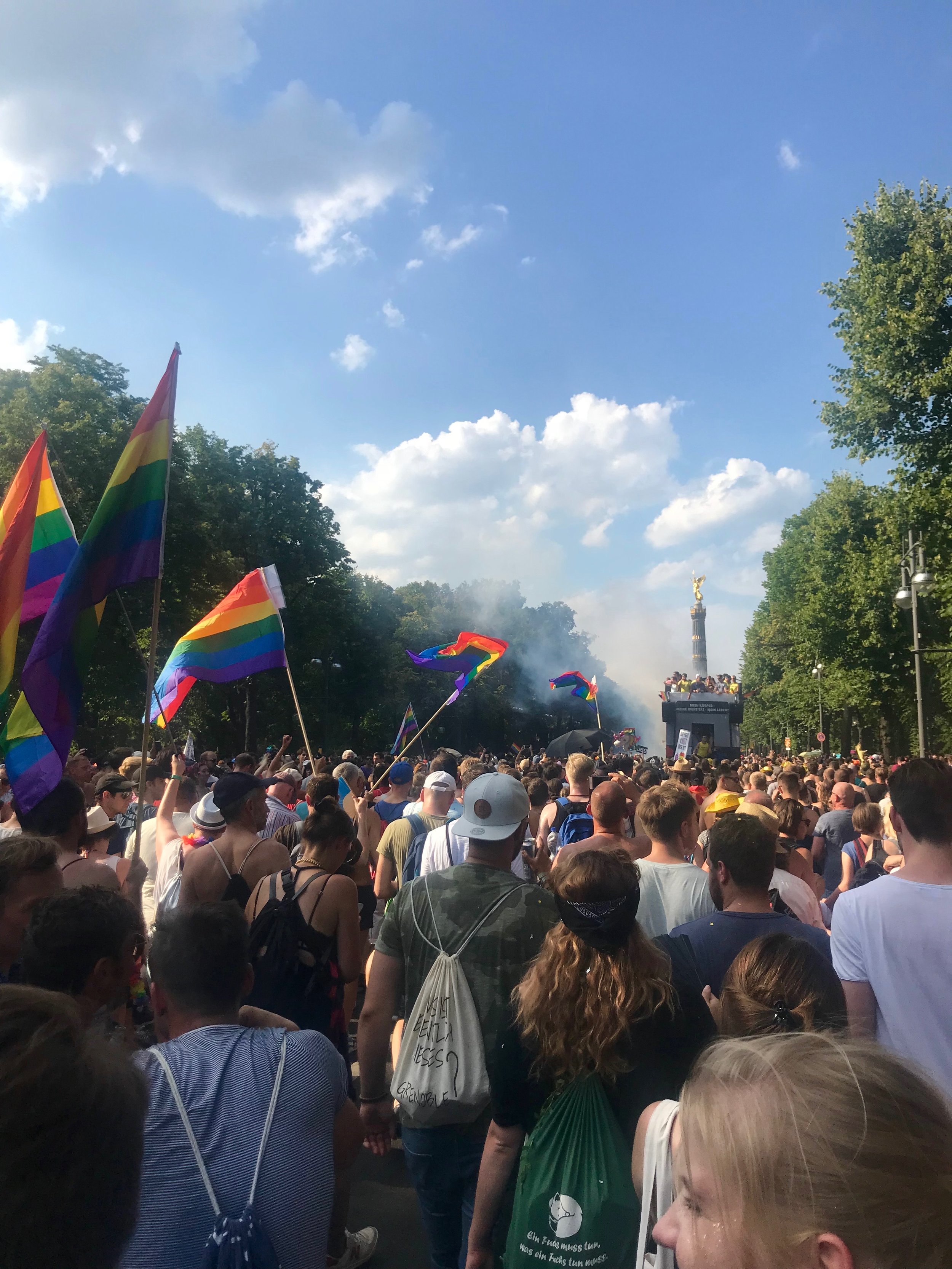 HOGYAN KÉRJ MEG EGY MELEG SRÁCOT, HOGY LEGYEN A BARÁTOD