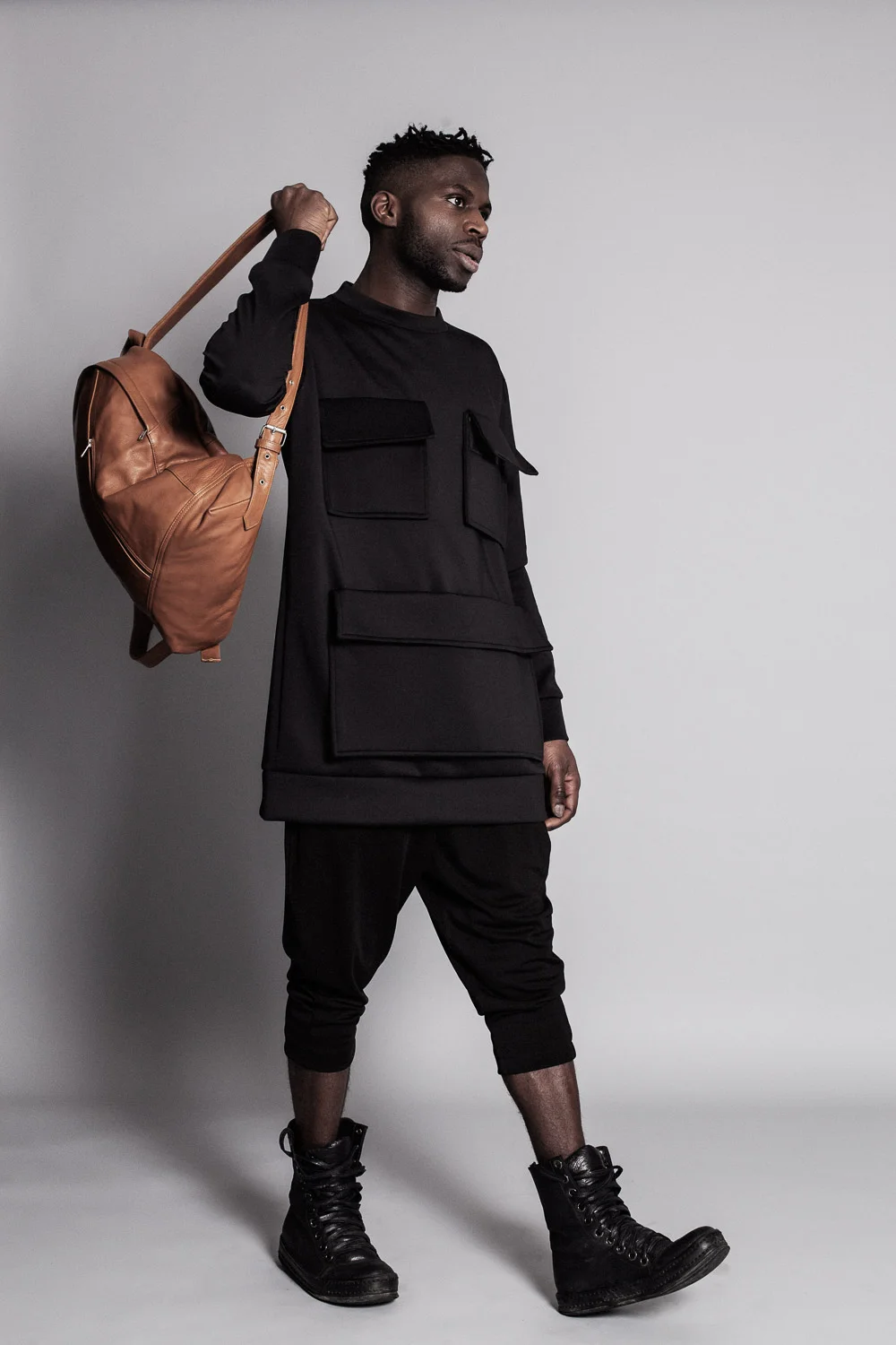 aw16-9200.jpg