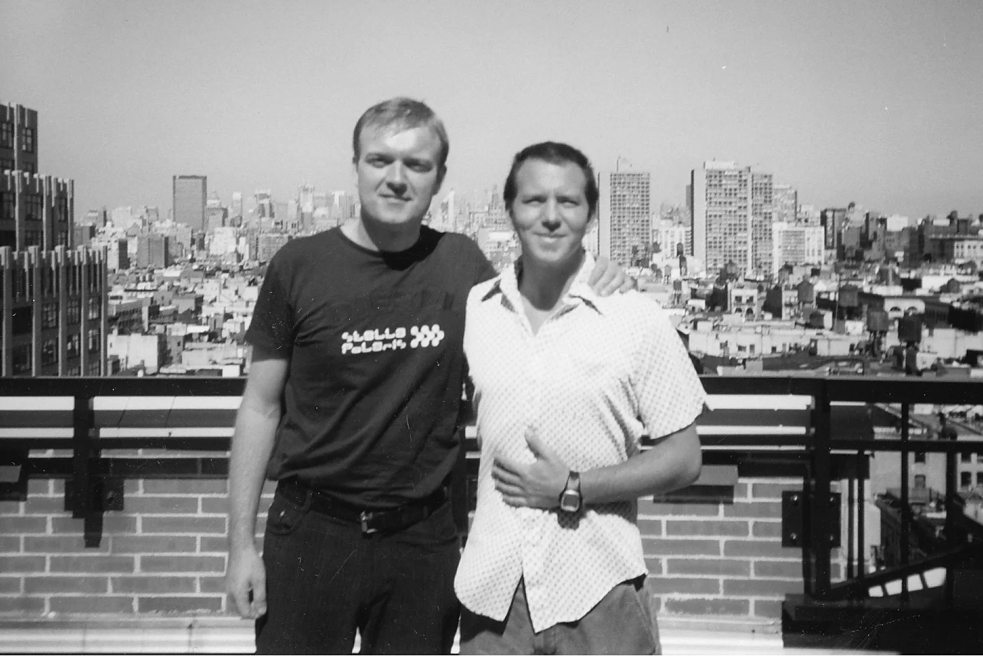 Manhattan Skyline. Henrik Tuxen & Eddie Vedder. September 19, 2002. Photo: Nicole Vandenberg. (Chapter 3) 