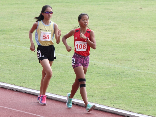The girls gave each other a hard fight to the finish.