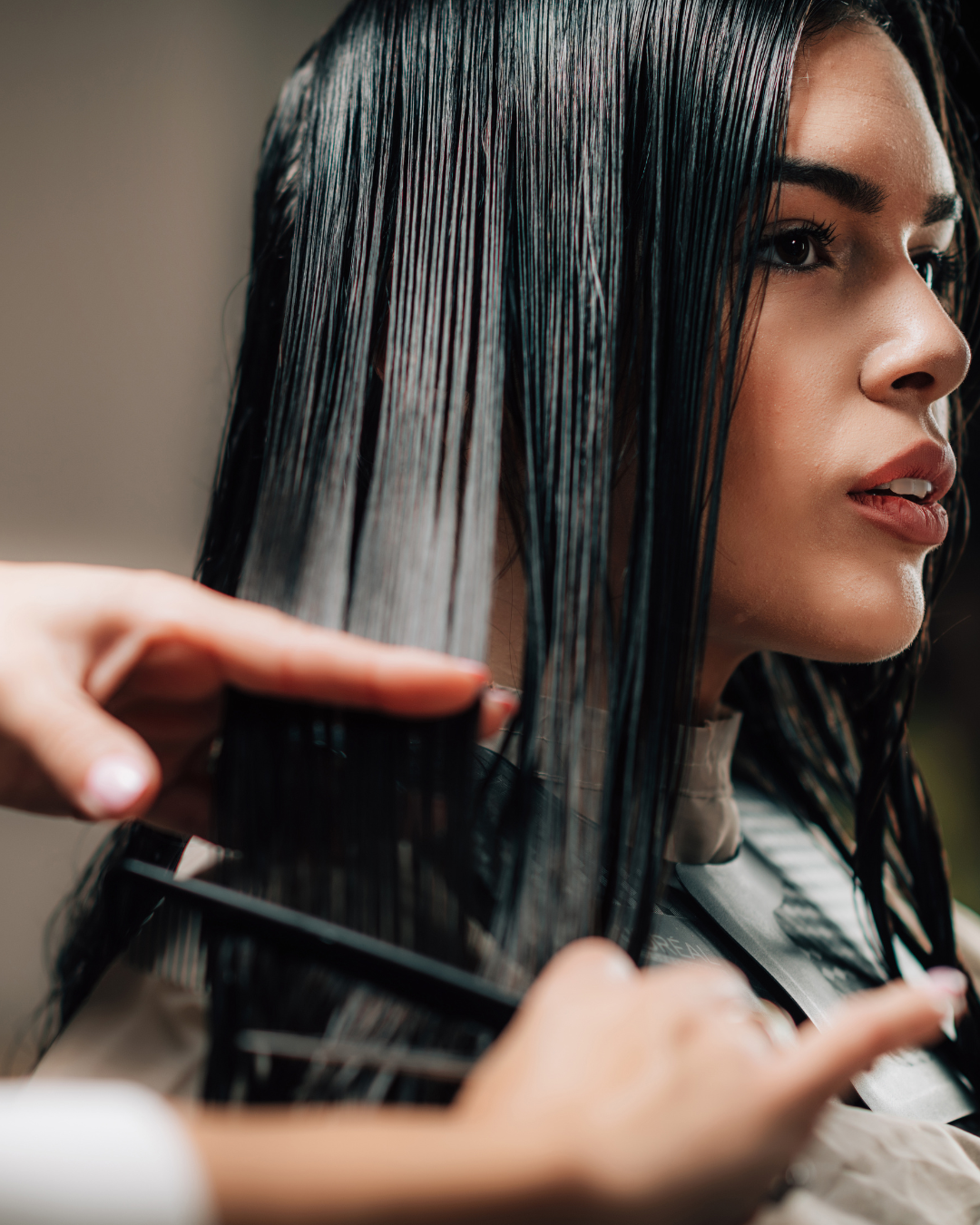 The Hair Detail Most People Notice First