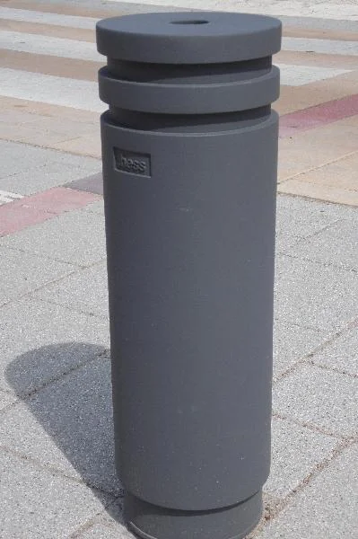 Borne PARIS -urban bollard-.HESS