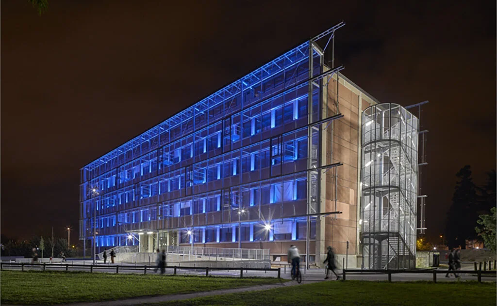 IGUZZINI-ARCHI SPOTLIGHTING-LINEALUCE-11.jpg