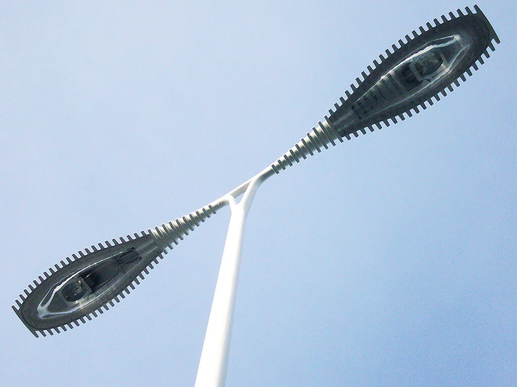 COMATELEC-urban lighting-croisette-02.JPG