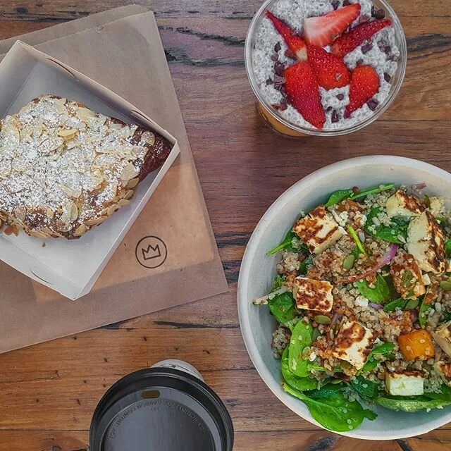 Feels good to be back 💫 #kingofthecastlecafe