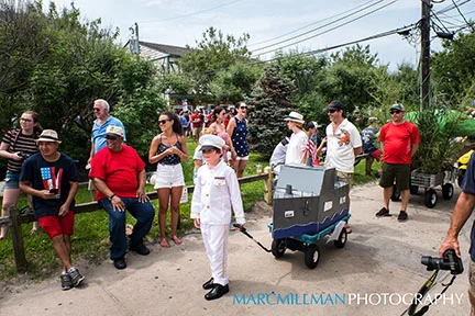 parade_9.jpg