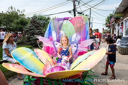 parade_19.jpg