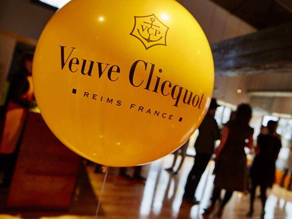 Yellow Week for Veuve Clicquot