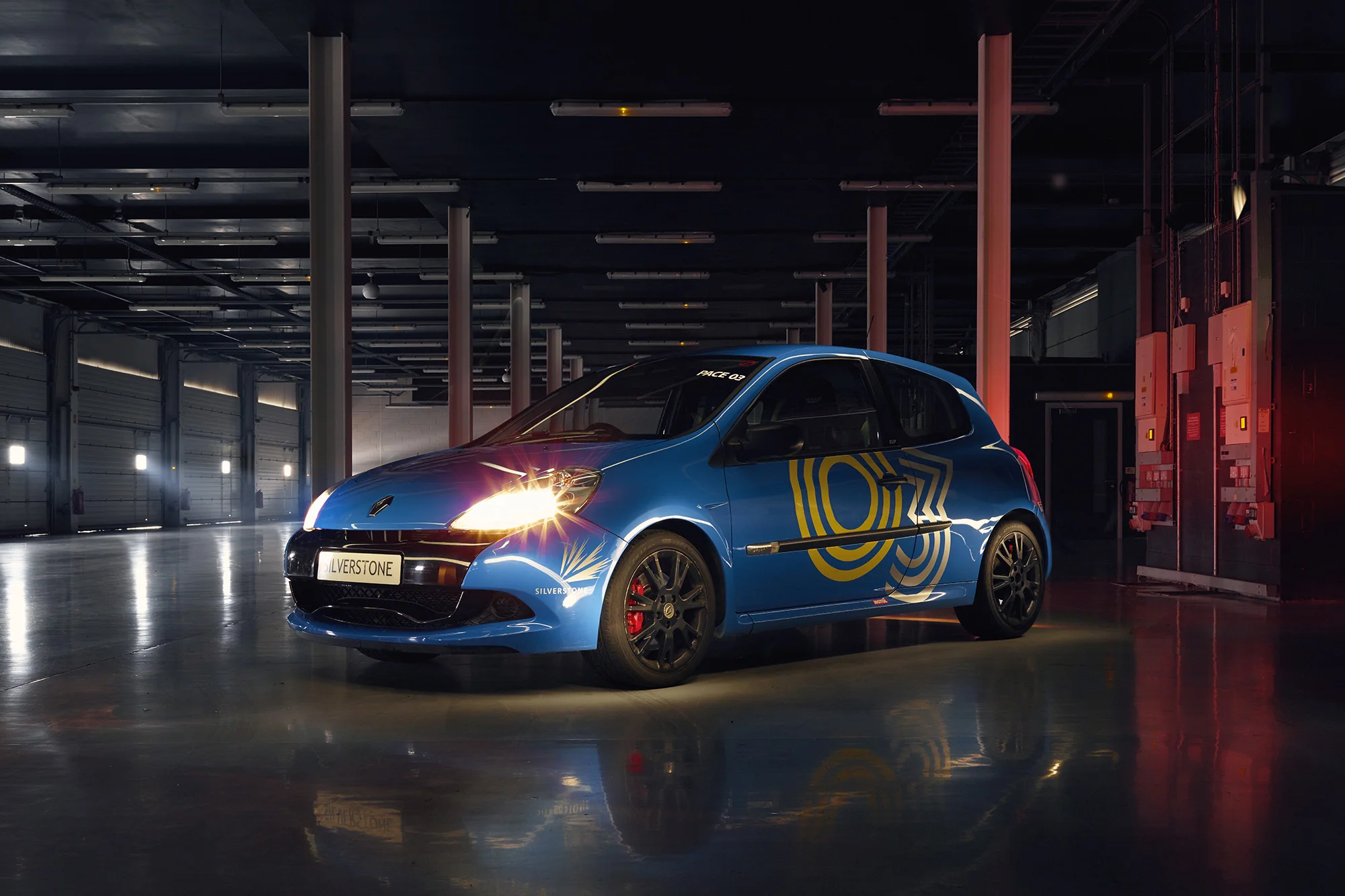 Silverstone_Retail_Garage_WEB_Images_0002_Layer 12.jpg