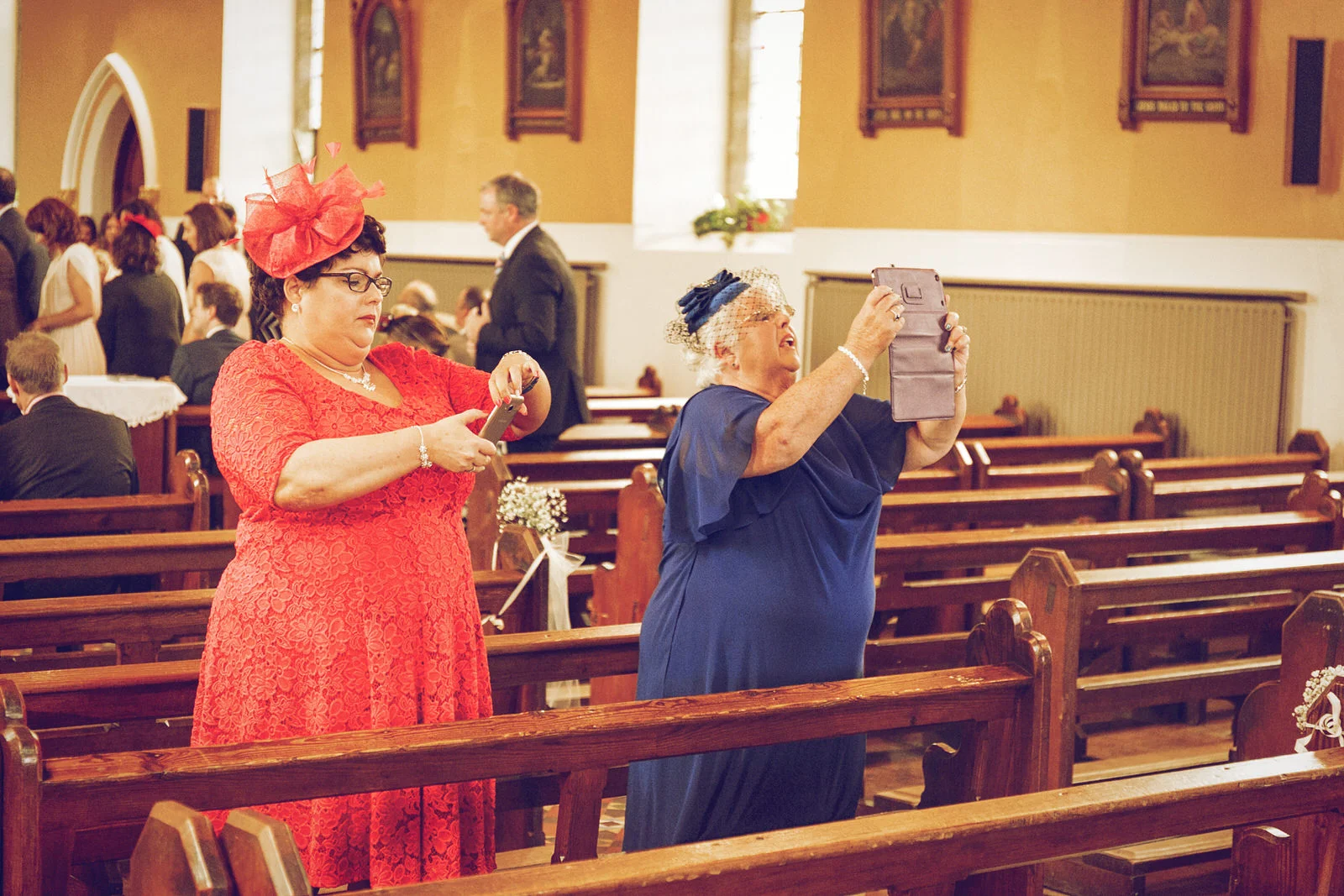 Brooklodge-wicklow-wedding-photographer_044.jpg
