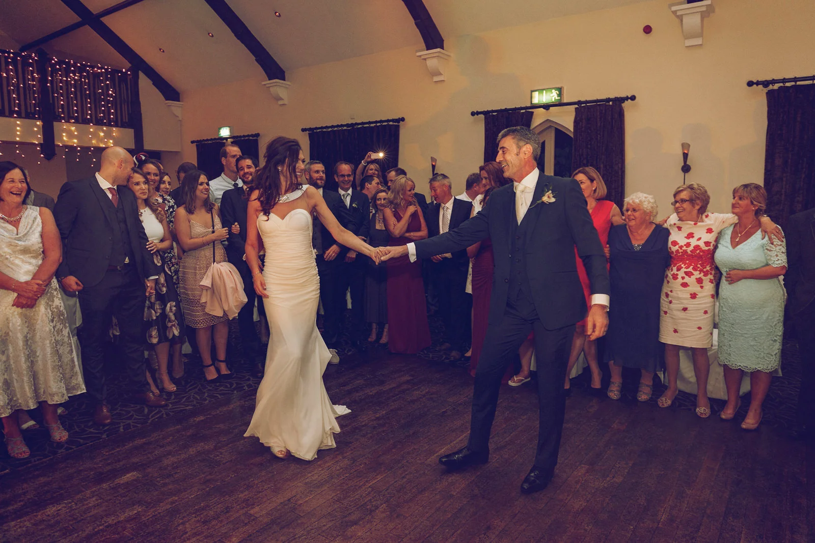 Brooklodge-wicklow-wedding-photographer_144.jpg