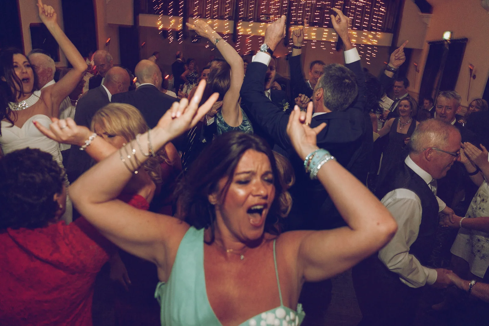 Brooklodge-wicklow-wedding-photographer_149.jpg