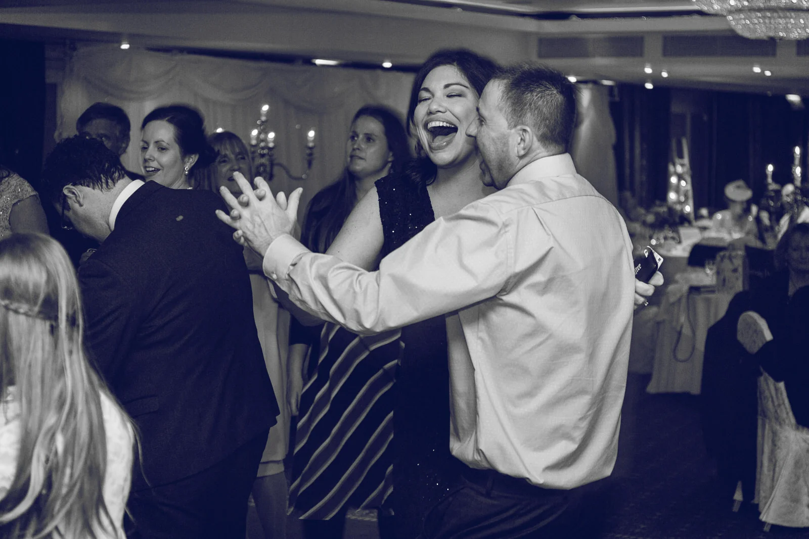 Dublin-Wedding-photographer-roger-kenny_099.jpg