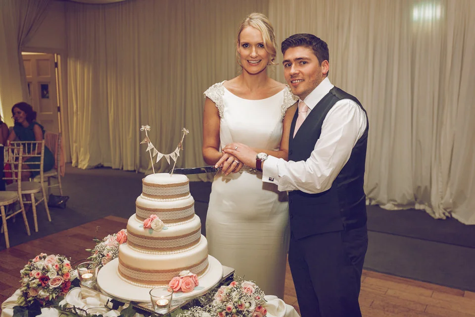 Dublin-Wedding-photographer-roger-kenny_Rathsallagh_076.jpg