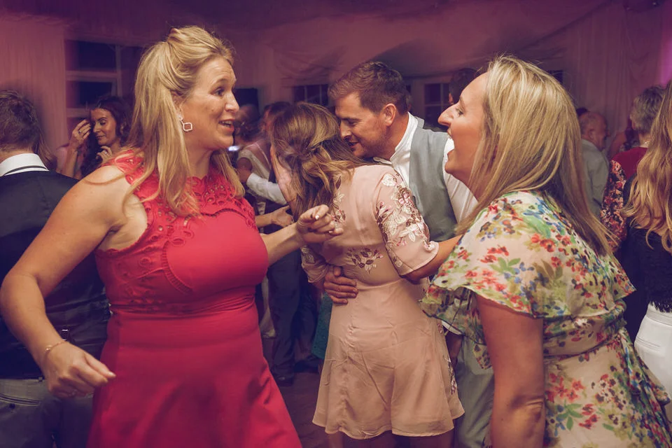 Dublin-Wedding-photographer-roger-kenny_Rathsallagh_097.jpg