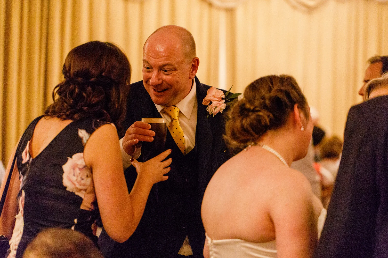 Roger-kenny-wedding-photographer-wicklow-glenview_086.jpg