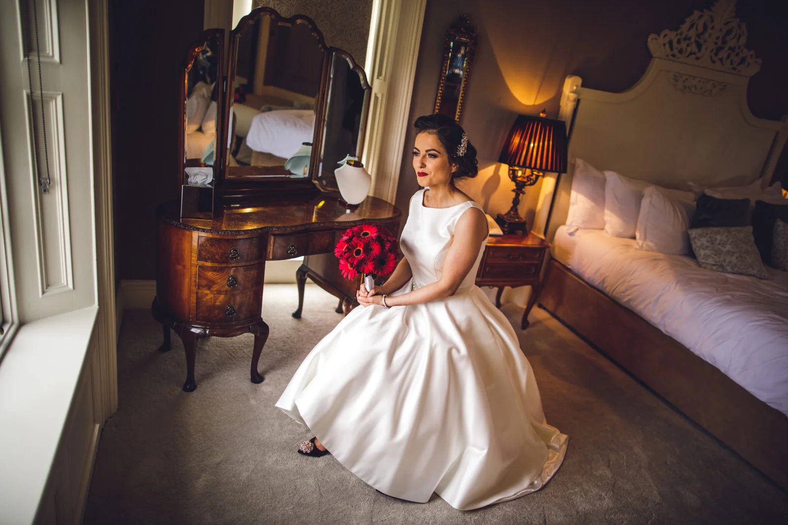 wicklow-wedding-photographer-roger-kenny-portrait-room-clonabreaney-house_028.jpg