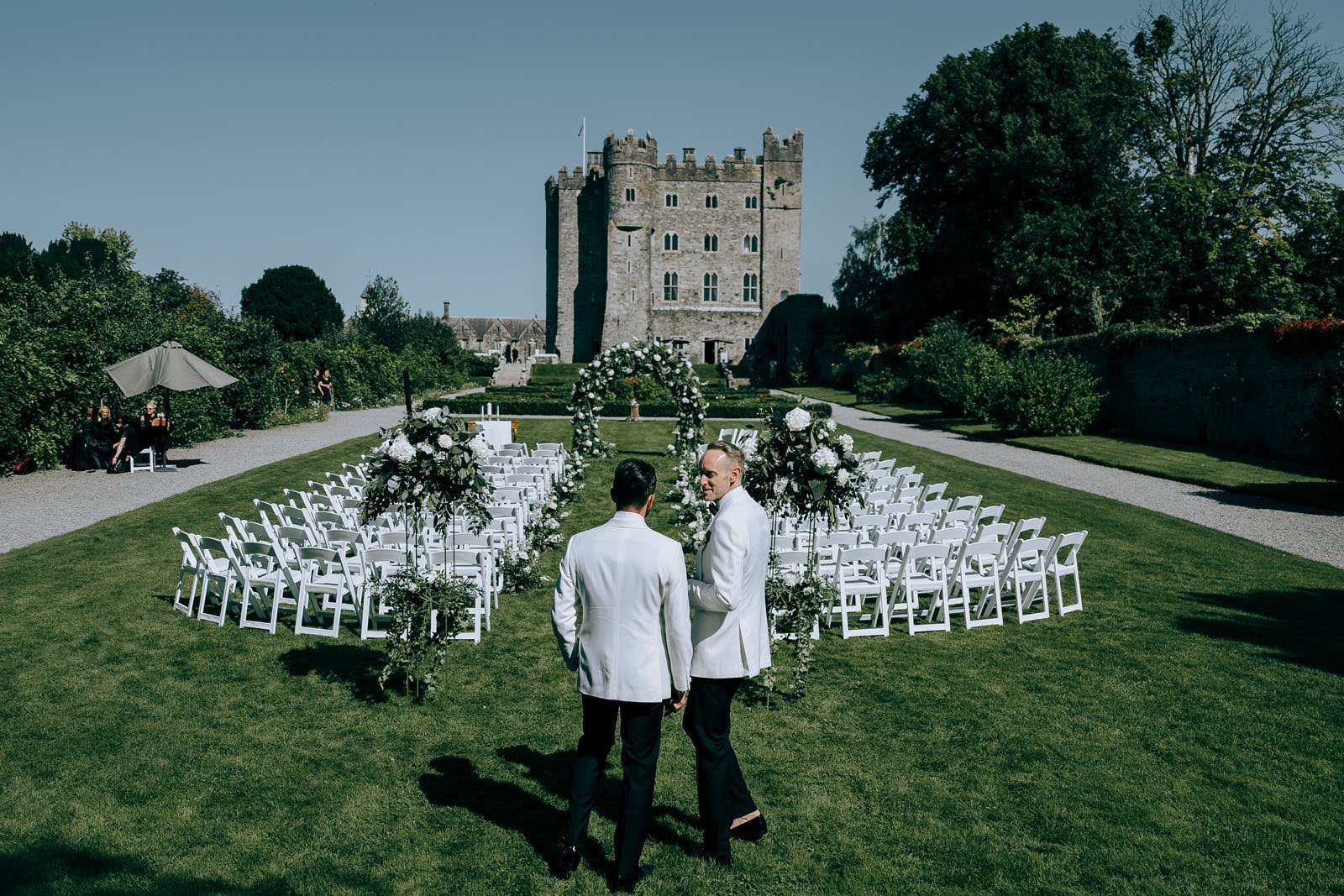 Kilkea-Castle-best-wedding-venues-Ireland-03.jpg