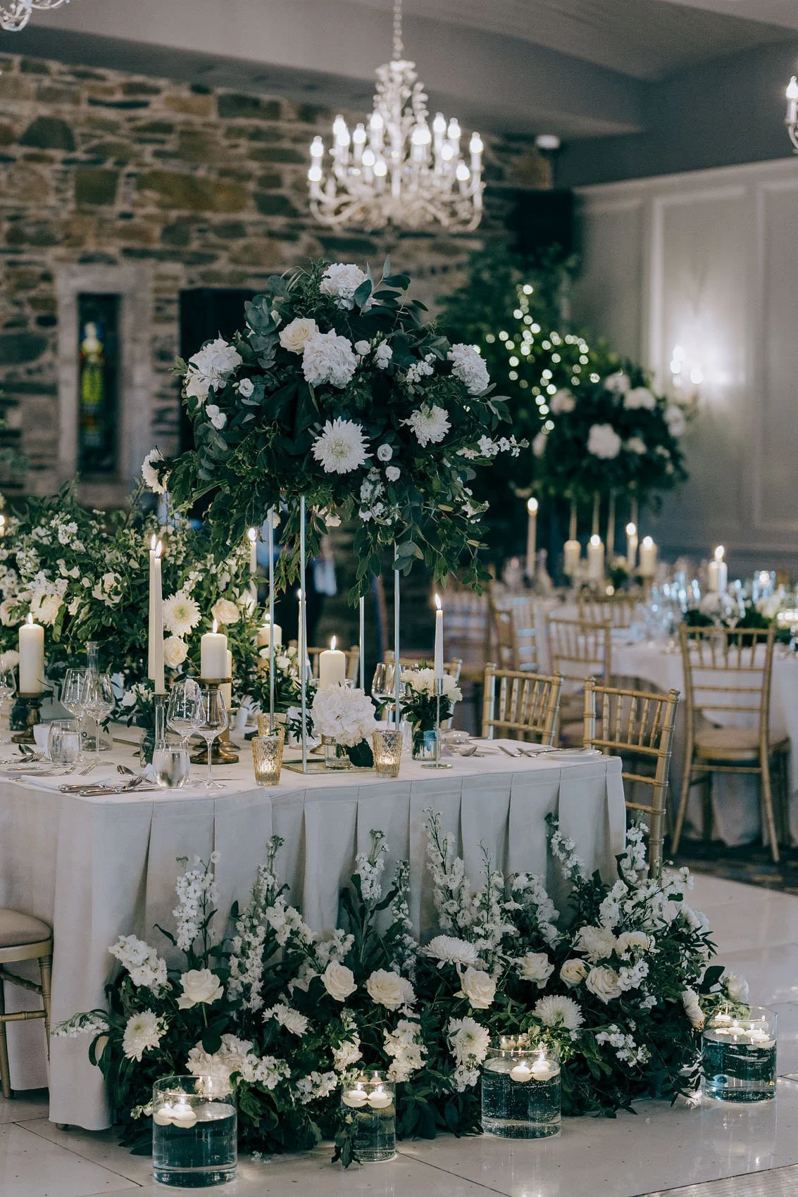 wedding flowers at Kilkea Castle